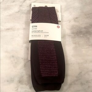 Lululemon training socks